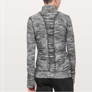 Lululemon Cypriss kiss Zip-Up